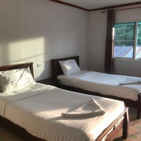 Sand Sea House Islas Phi Phi Exterior foto