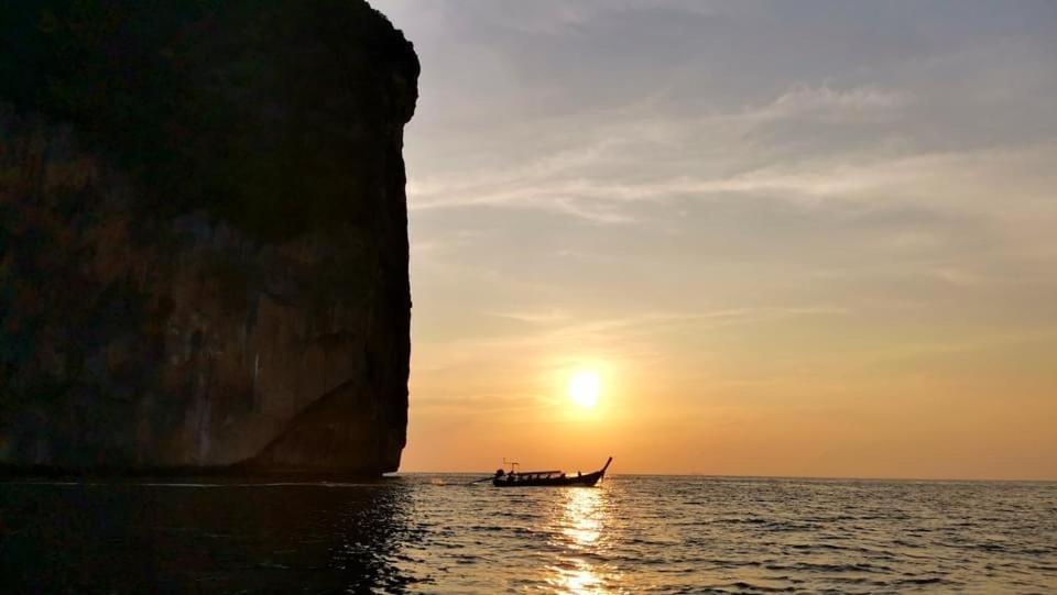 Sand Sea House Islas Phi Phi Exterior foto