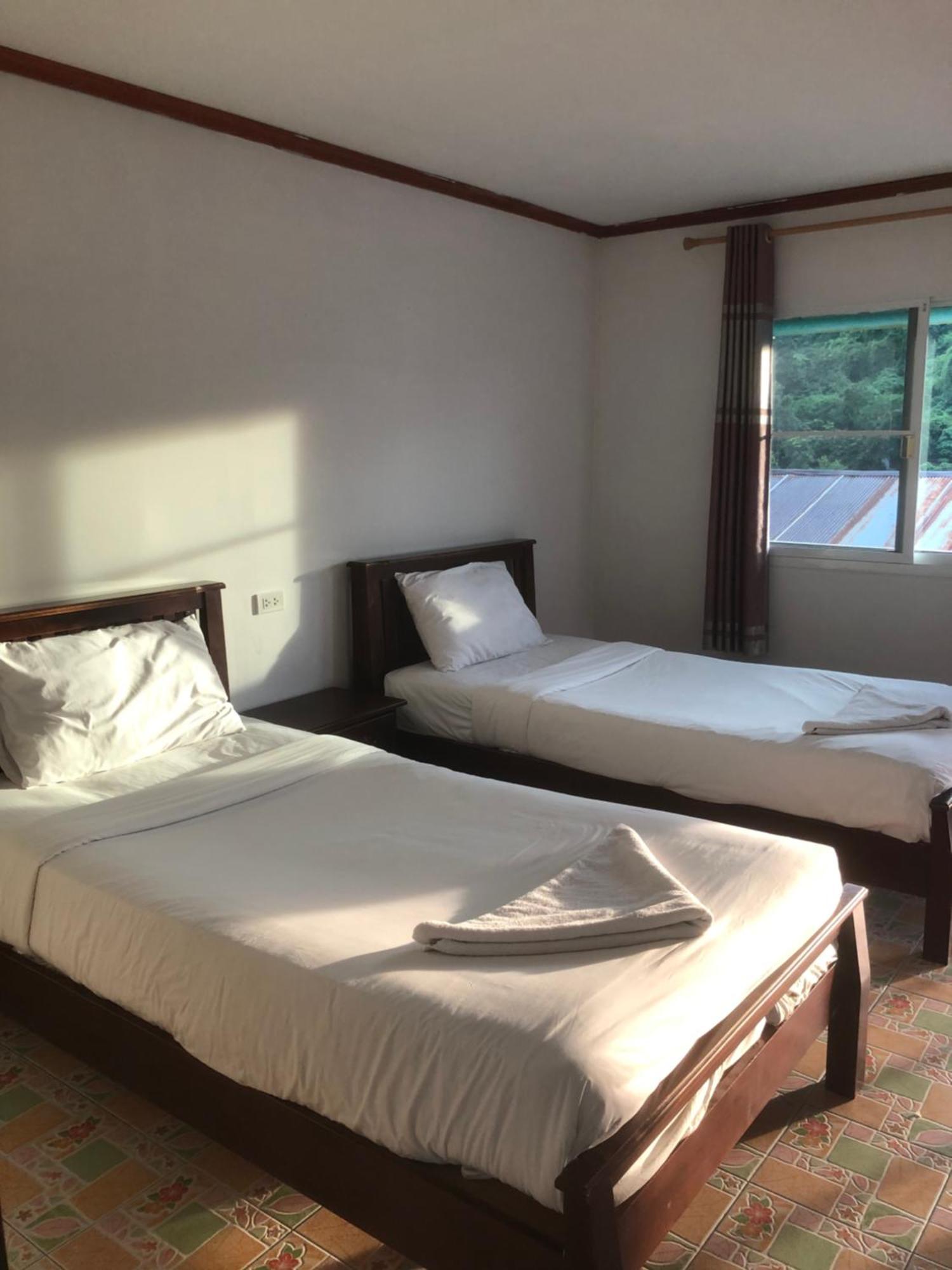 Sand Sea House Islas Phi Phi Exterior foto
